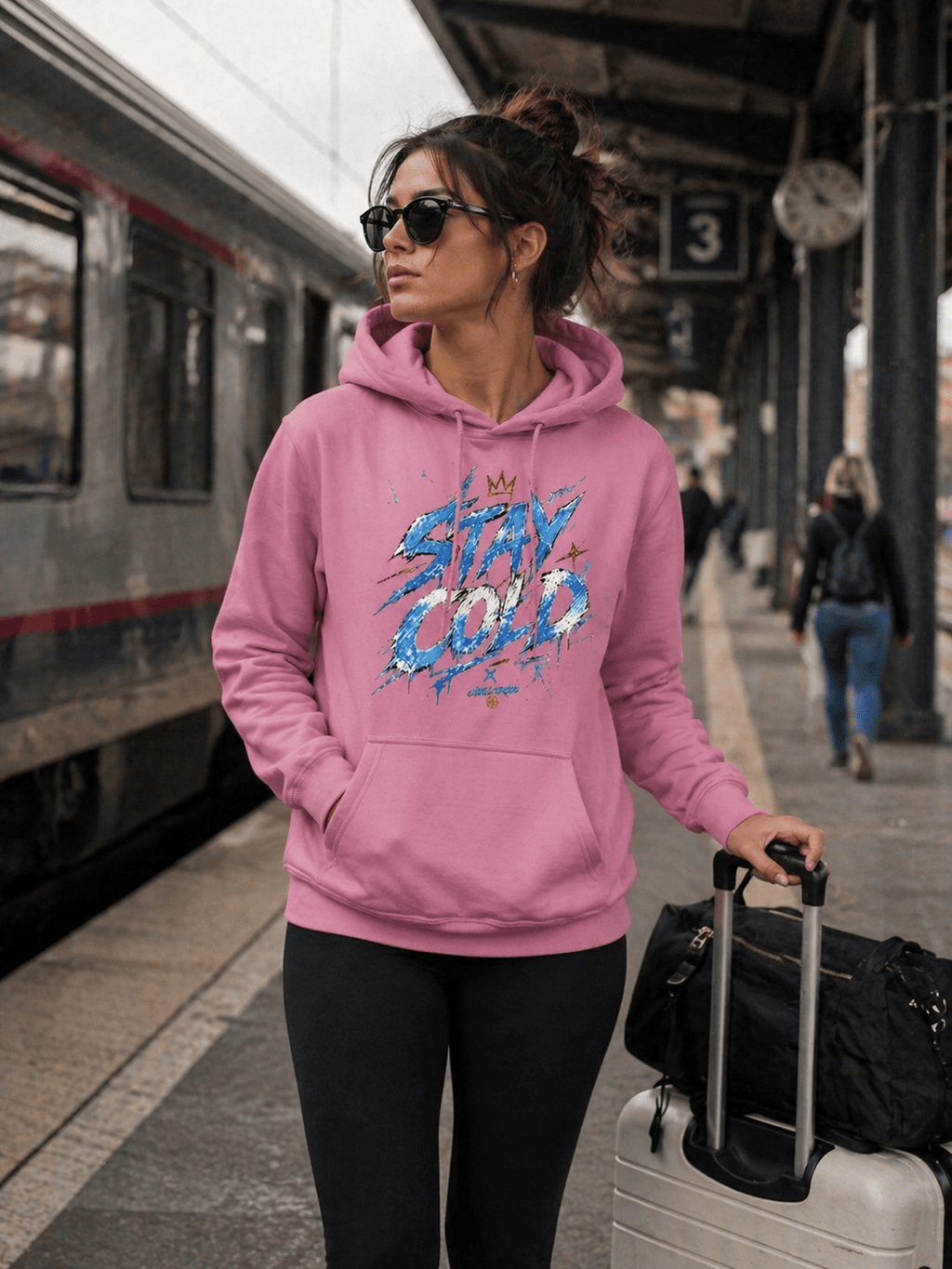 Stay cold premium hoodie Hoodie oversized streetwear hoodie t-shirt for men women - CHILLSTRIKE premium urban fashion