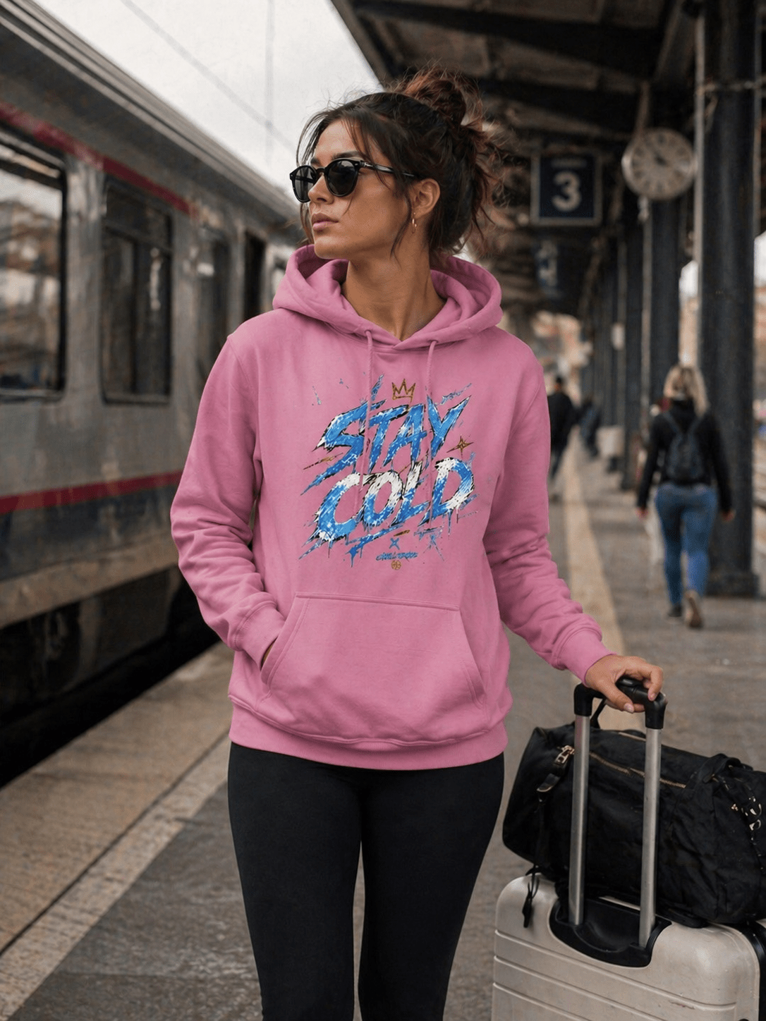 Stay cold premium hoodie Hoodie oversized streetwear hoodie t-shirt for men women - CHILLSTRIKE premium urban fashion